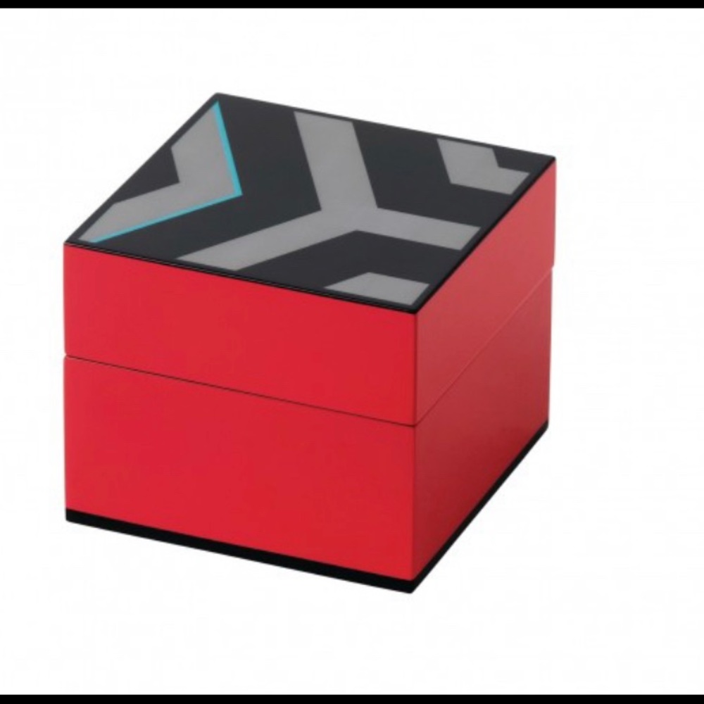 Wedgwood Vibrance Lacquer Box, 4.7” New